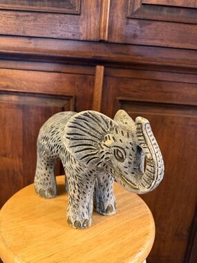 Handcrafted Gray Elephant Sculpture made in Mexico stamped and signed 8.5 x 11